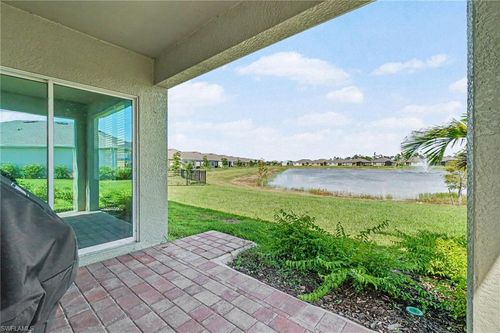 20313 Camino Torcido Loop, North Fort Myers, FL, 33917-8151 | Card Image
