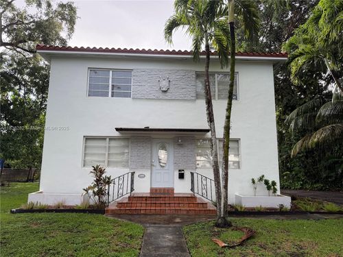 2-3909 Ponce De Leon Blvd, Coral Gables, FL, 33134 | Card Image