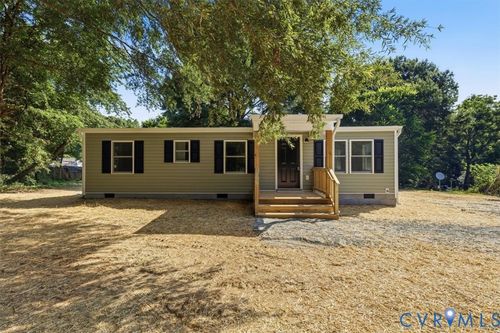 15221 Wright Rd, Amelia Court House, VA, 23002-4157 | Card Image
