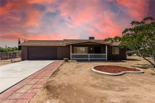 15815 Arbury St, Hesperia, CA, 92345-4408 | Card Image