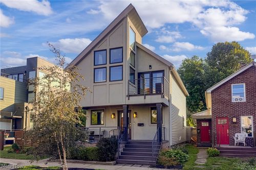 2144 W 6th St, Cleveland, OH, 44113-3646 | Card Image