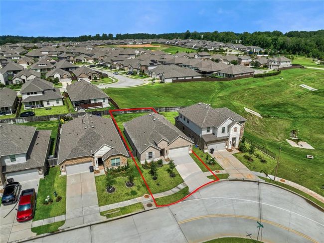 No neighbors behind and open spaces around you. | Image 5