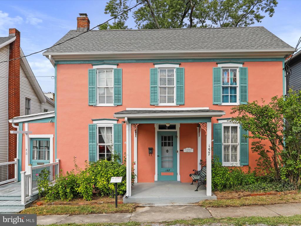 Congress St, Berkeley Springs, WV 25411
