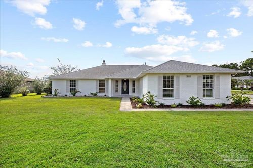 2215 Blue Lake Dr, Pensacola, FL, 32506-6069 | Card Image