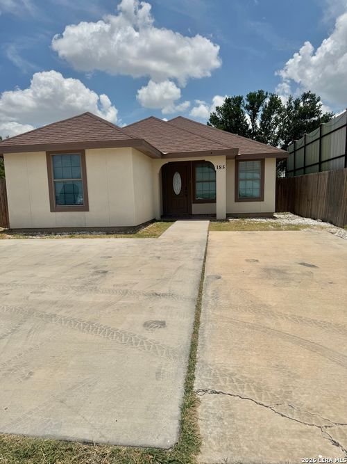 185 Rosita Valley Rd, Eagle Pass, TX, 78852-2477 | Card Image