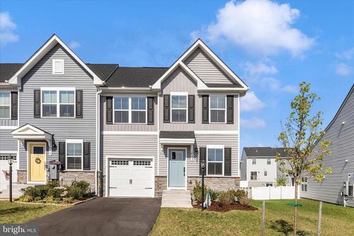 123 Bibury St, MARTINSBURG, WV, 25405-4317 | Card Image