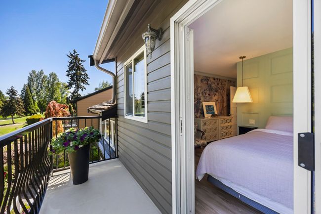 1462 Village Greens Wynd, House other with 3 bedrooms, 2 bathrooms and 3 parking in Delta BC | Image 16
