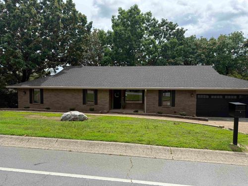 13721 Saint Charles Blvd, Little Rock, AR, 72211-5502 | Card Image