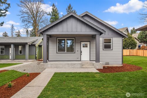 8c-1240 Sw 124th St, Burien, WA, 98146-2627 | Card Image