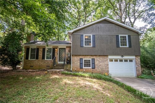210 Tall Tree Rd, Athens, GA, 30606-0514 | Card Image