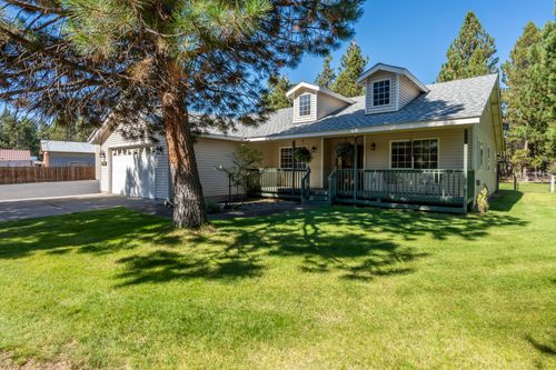 15770 Sunrise Blvd, La Pine, OR, 97739-9690 | Card Image