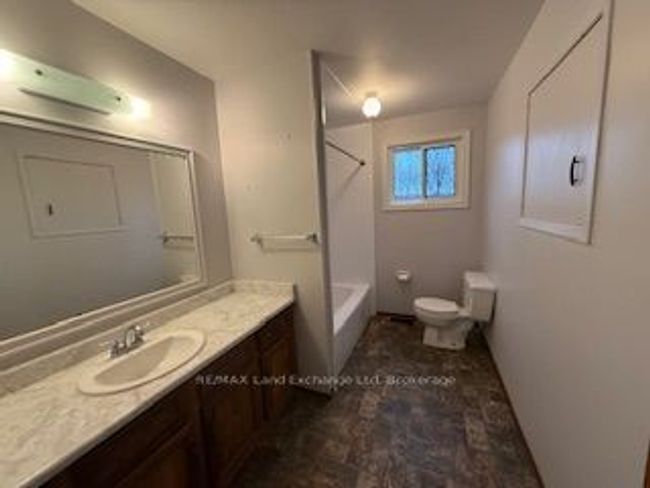 4019 Switzer Dr, House other with 4 bedrooms, 1 bathrooms and 4 parking in Glencoe ON | Image 15