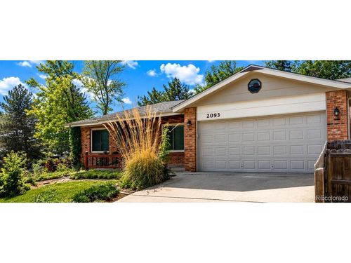 2093 S Rifle St, Aurora, CO, 80013-1270 | Card Image