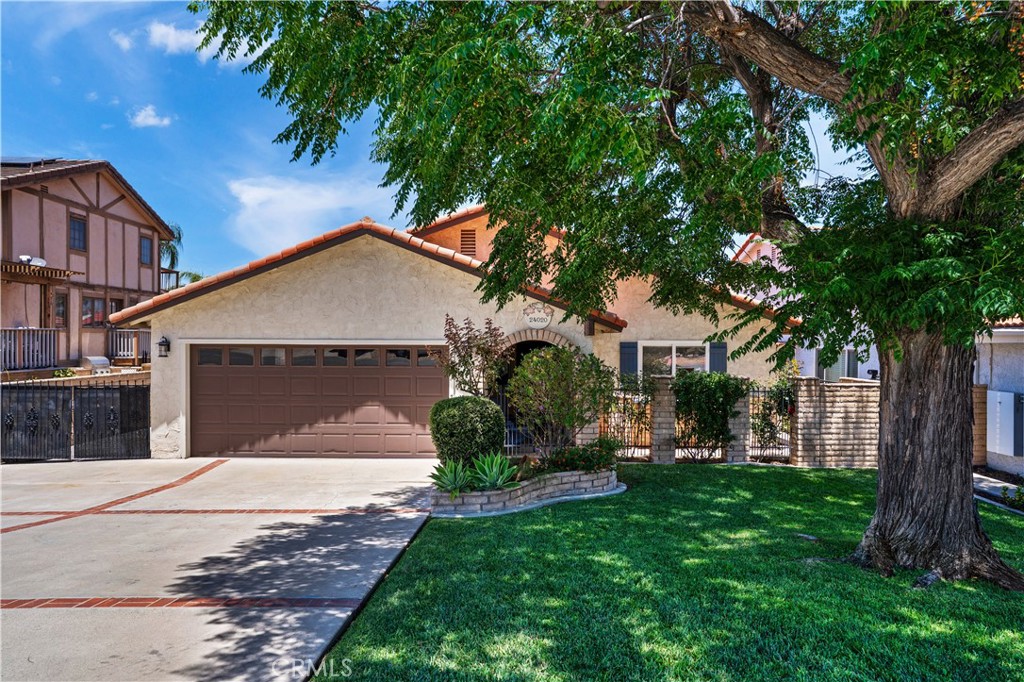 Residential in Canyon Lake