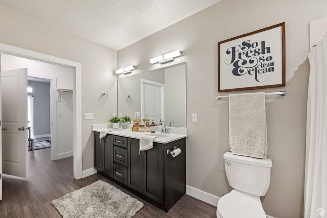 Full Bathroom #3 with dual vanity | Image 26