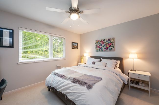 1452 Stevens St, Townhouse with 3 bedrooms, 3 bathrooms and 5 parking in White Rock BC | Image 28