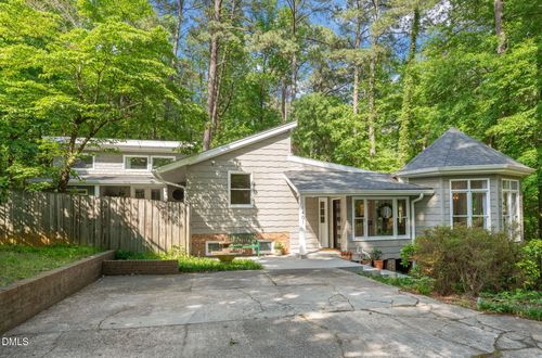 1401 Old Trinity Cir, Raleigh, NC, 27607-4929 | Card Image