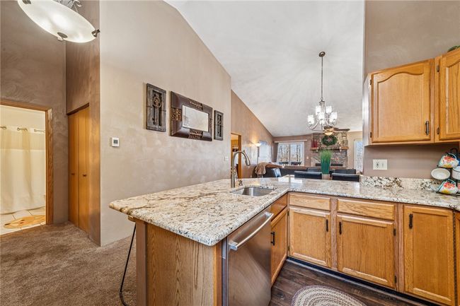 5115 Summit Dr, Condo with 2 bedrooms, 2 bathrooms and 2 parking in Somerset PA | Image 4