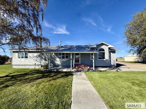 196 E 400 N, Blackfoot, ID, 83221-5818 | Card Image
