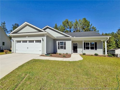 34 Quarter Ct, Spring Lake, NC, 28390-8517 | Card Image