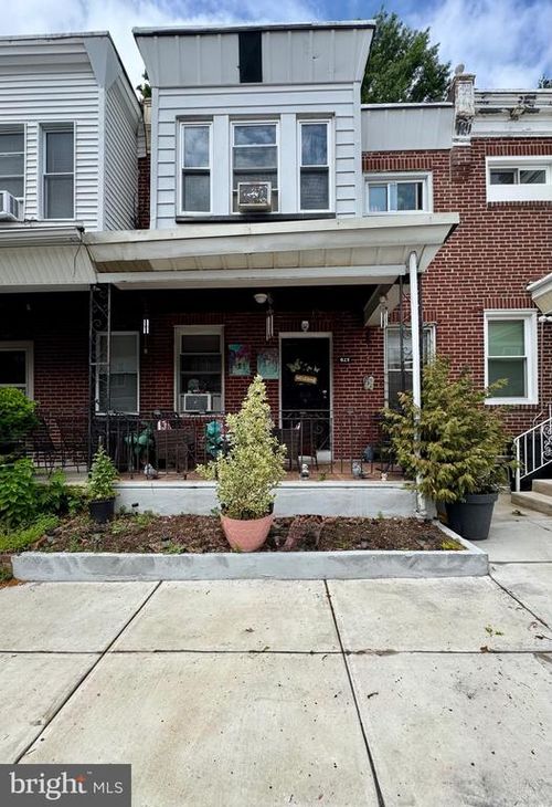 423 Delphine St, PHILADELPHIA, PA, 19120-3205 | Card Image