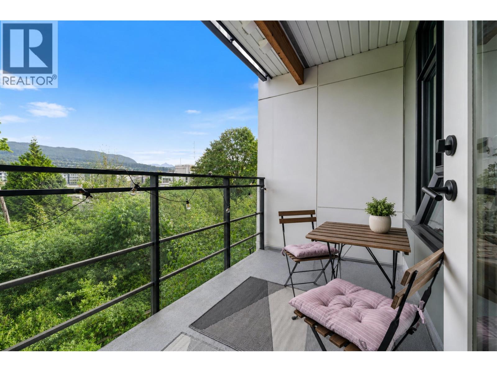Residential in Port Moody 5
