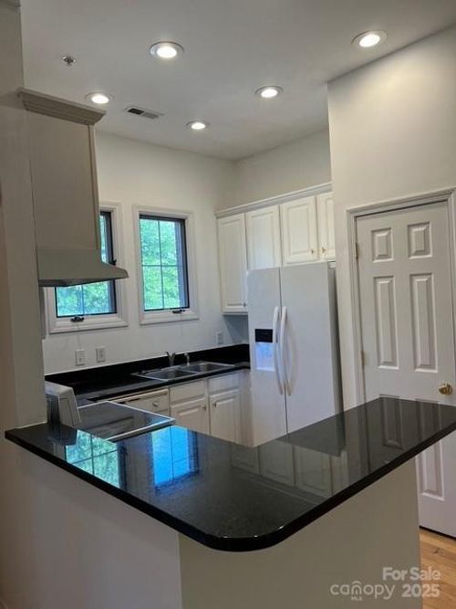 765 N Alexander St, Charlotte, NC, 28202-3119 | Card Image