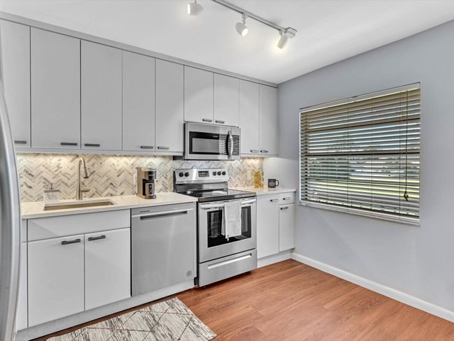APT-7H - 9199 Pecky Cypress Ln, Condo with 3 bedrooms, 2 bathrooms and null parking in Boca Raton FL | Image 10