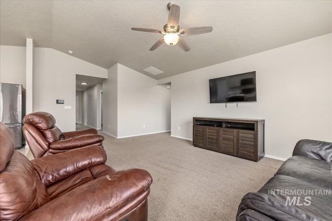 13538 Bascom St, House other with 4 bedrooms, 2 bathrooms and 2 parking in Caldwell ID | Image 12