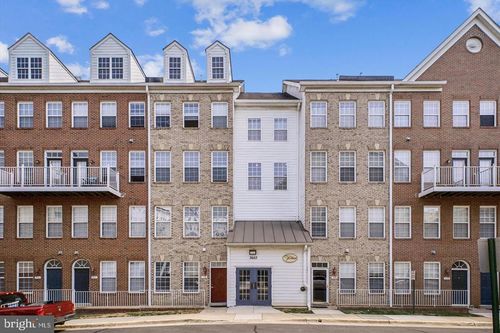 ste-310-2663 Manhattan Pl, VIENNA, VA, 22180-7378 | Card Image