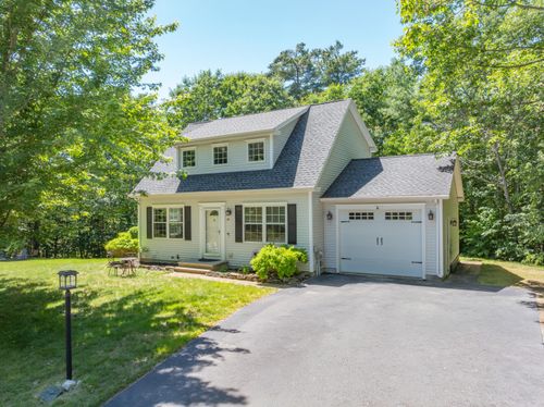 115 Harvest Hill Rd, Windham, ME, 04062-5788 | Card Image