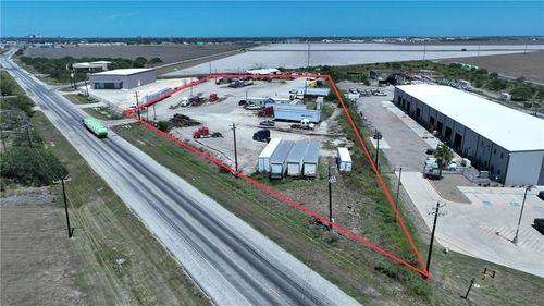 5725 Old Brownsville Rd, Corpus Christi, TX, 78417-9762 | Card Image