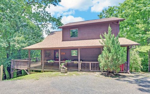 56 Waxwing Trl, Murphy, NC, 28906-7902 | Card Image