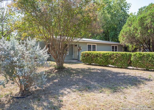 622 Conway Dr, San Marcos, TX, 78666-7912 | Card Image