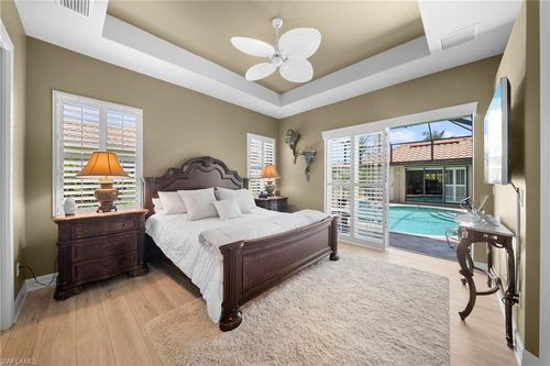 955 Tivoli Ct, NAPLES, FL, 34104-0836 | Card Image