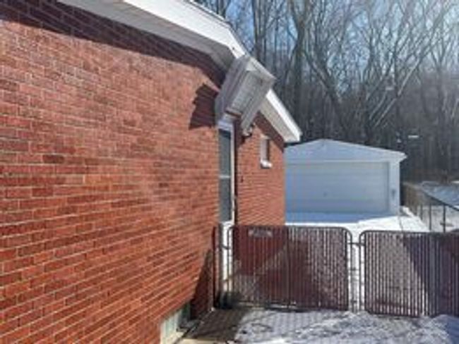 25601 Haskell St, House other with 3 bedrooms, 2 bathrooms and null parking in Taylor MI | Image 7