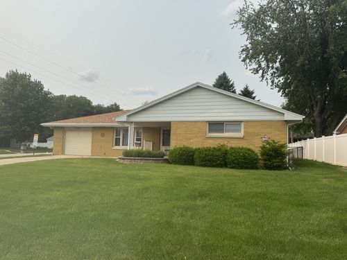 1116 W 2nd St, Spring Valley, IL, 61362-1115 | Card Image
