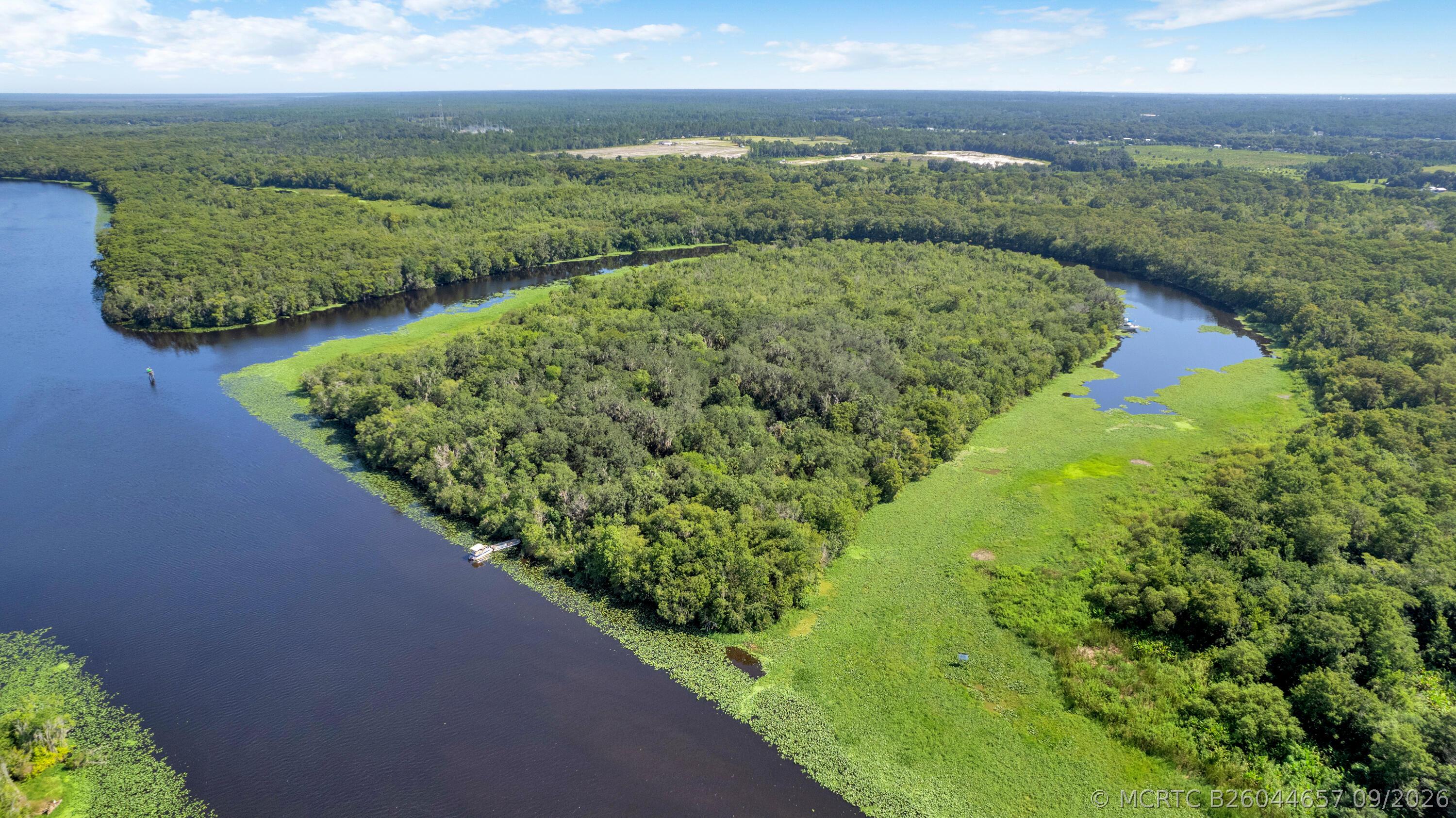 Land in Deland 4