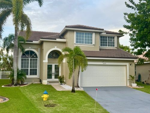 18249 Sw 3rd St, Pembroke Pines, FL, 33029-4302 | Card Image