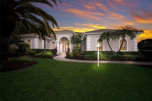 7920 Royal Queensland Way, LAKEWOOD RANCH, FL, 34202-2542 | Card Image
