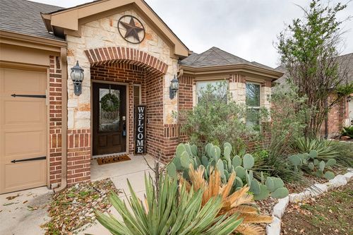 15036 Seventeen Lakes Blvd, Roanoke, TX, 76262-3733 | Card Image
