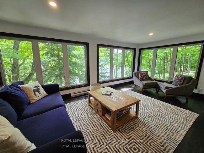 1015 Bayview Point Rd, House other with 5 bedrooms, 2 bathrooms and 7 parking in Dwight ON | Image 10