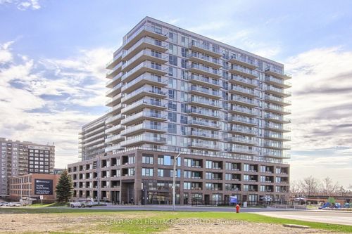 503-185 Deerfield Rd, Newmarket, ON, L3Y0G7 | Card Image