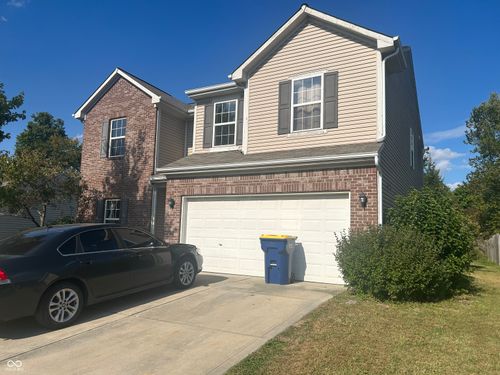 5151 Sandwood Dr, Indianapolis, IN, 46235-6129 | Card Image