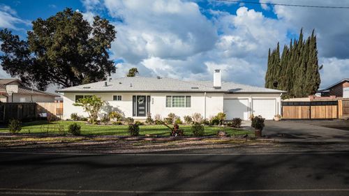 9115 Southland Rd, Manteca, CA, 95336-8209 | Card Image