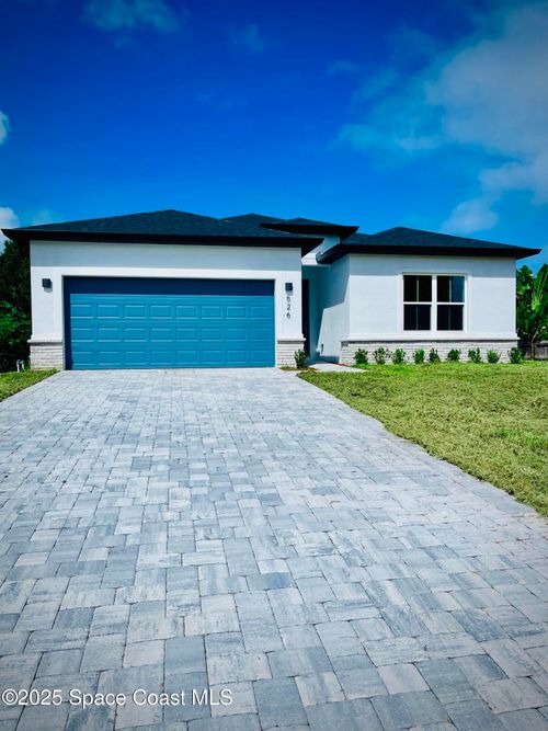 526 Frink Ave, Sebastian, FL, 32958-4330 | Card Image