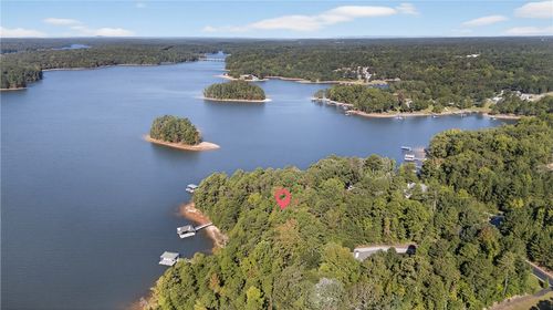 476 Overlook Dr, Fair Play, SC, 29643-2752 | Card Image