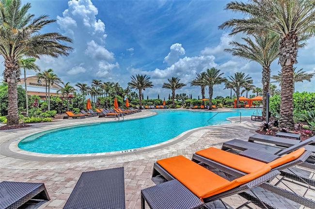 5016 Savona Run, House other with 2 bedrooms, 2 bathrooms and null parking in BRADENTON FL | Image 56