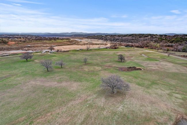 205 Singleton Dr, House other with 1 bedrooms, 1 bathrooms and 4 parking in Spicewood TX | Image 34