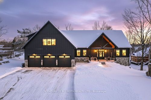 63 Highland Dr, Oro Medonte, ON, L0L2L0 | Card Image